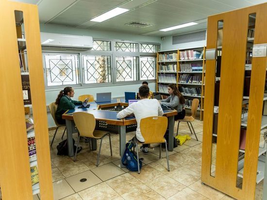 Впервые в Израиле: международный аттестат зрелости для репатриантов