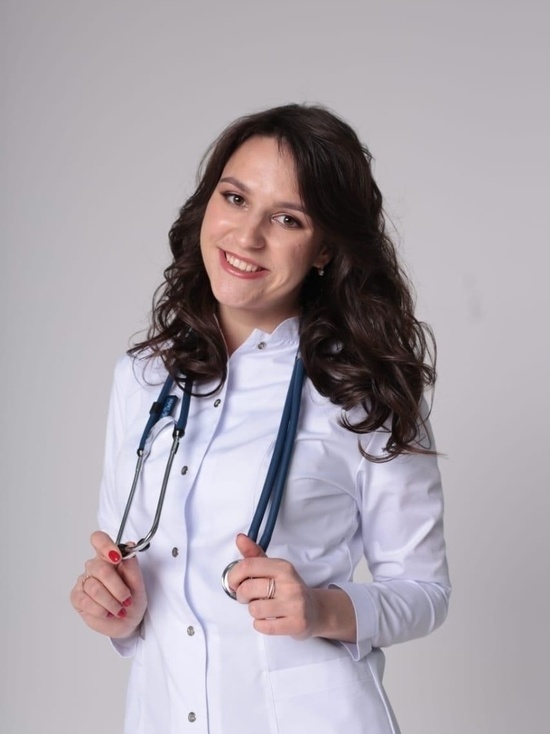 Два новых медицинских специалиста приступили к работе в Серпуховской областной больнице