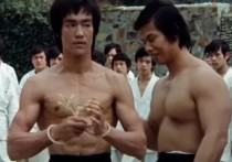 Врачи раскрыли тайну смерти актера и легенды боевых искусств Брюса Ли в возрасте всего 32 лет летом 1973 года