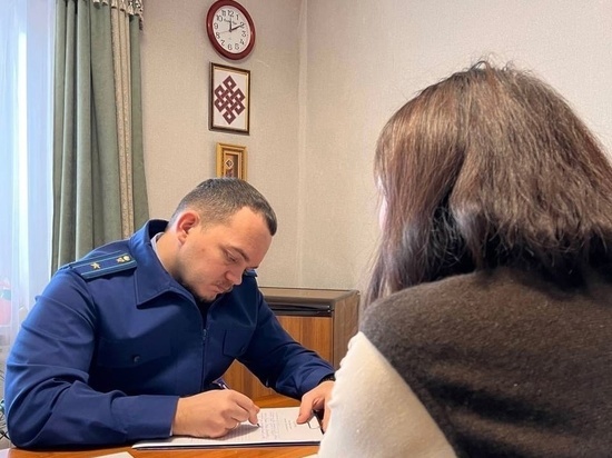 Прокурор Кызыла выслушал жалобы в Центре соцпомощи семье и детям