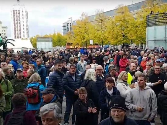 FT: в Лейпциге продолжились протестные акции в поддержку России
