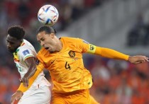 В Катаре завершился первый тур группового этапа чемпионата мира в группе «А»: Сенегал почти весь матч очень достойно сдерживал Нидерланды, но индивидуальные ошибки вратаря подвели команду Алиу Сиссе.