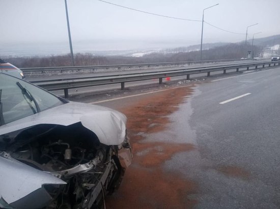 Гололед спровоцировал ДТП с 17 автомобилями на Камчатке
