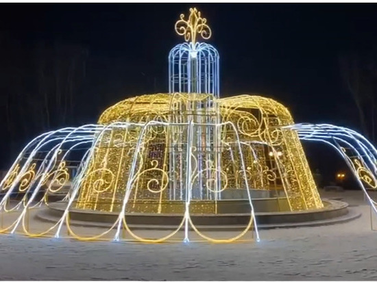 На правобережье Красноярска появился световой фонтан