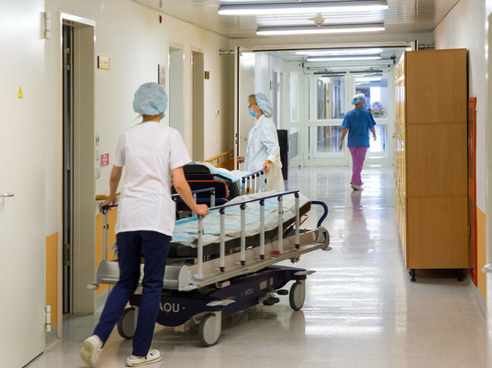 В Челябинске пенсионер напал на медсестру в больнице