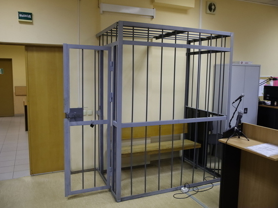 Адвоката из Апатитов будут судить за кражу ста тысяч рублей