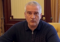 Глава Крыма Сергей Аксенов заявил, что никакой эвакуации из города Армянска не проводится