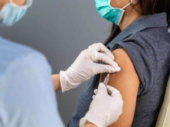 В Йошкар-Оле открыли два пункта вакцинации от коронавируса и гриппа