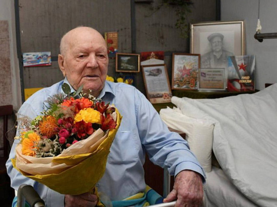 Губернатор Кубани поздравил ветерана ВОВ со столетним юбилеем