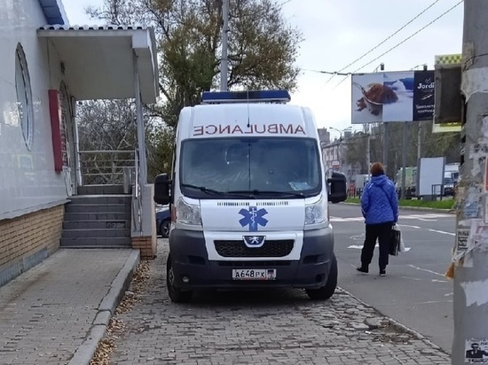 Девушка-подросток стала жертвой обстрела Горловки