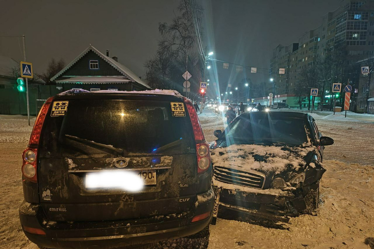 17 22 ноября. Авария в Твери на улице Красина.