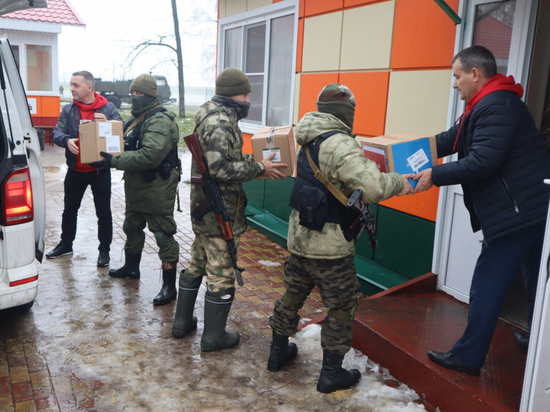В Курской области собрали гуманитарный груз для бойцов теробороны