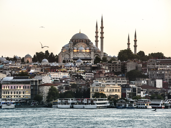 Прямые рейсы из Петербурга в Стамбул и Анталью запустят в декабре
