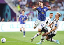 В Дохе на стадионе "Халифа" завершился матч первого тура группового этапа чемпионата мира по футболу в Катаре между командами Германии и Японии