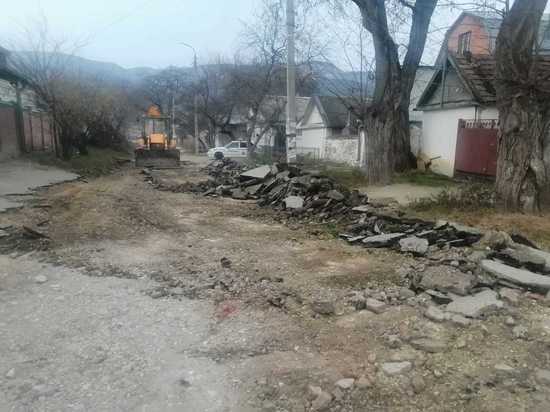 В дачном поселке Кисловодска построят километр современной дороги