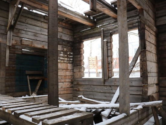 Еще один деревянный дом реставрируют в Вологде