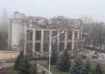Ранним утром 24 ноября ВСУ нанесли удар по городу ЛНР Стаханов, выпустив по населенному пункту две ракеты из РСЗО HIMARS