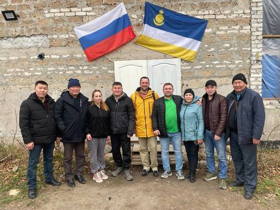 Главы трёх районов Бурятии посетили волонтёрские пункты близ Украины