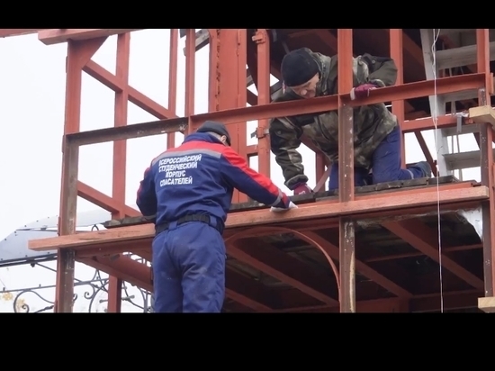 Мурманские общественники восстанавливают храм в ДНР