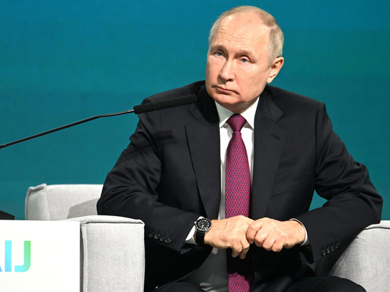Путин призвал создать новую мировую платежную систему а-ля "Хавала"