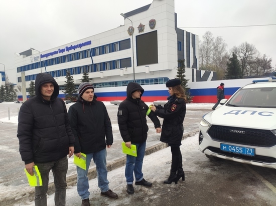 Сотрудники ГИБДД посетили предприятия Тулы и Ясногорского района