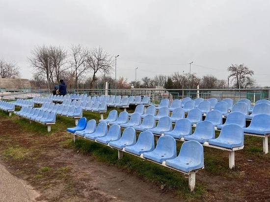 Стадион и Центр физического здоровья восстановят в Володарском районе