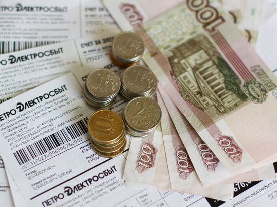 Петербуржцам объяснили, почему повышение тарифов на ЖКУ перенесли на 1 декабря