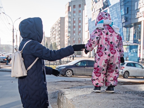 Соцработники будут курировать семьи мобилизованных в Томской области