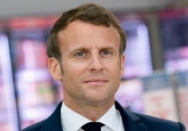 Президента Франции Эммануэля Макрона подвергли критике после заявления о солидарности с киевскими властями