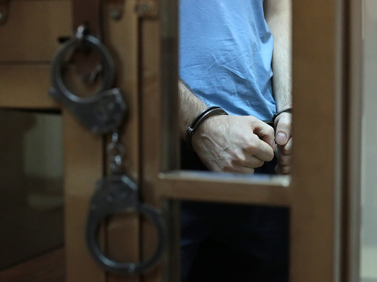 В Красноярске задержали мужчину, которого подозревают в издевательствах над беременной подругой