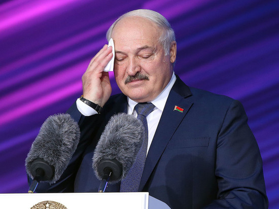 Лукашенко: США хотят "положить" Европу и Россию и подобраться к Китаю