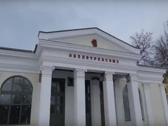 В Торговом городке Рязани установили фонари и высадили деревья