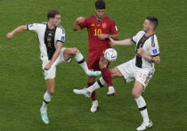 Матч Испании и Германии давно стал главной и самой ожидаемой вывеской группового этапа чемпионата мира