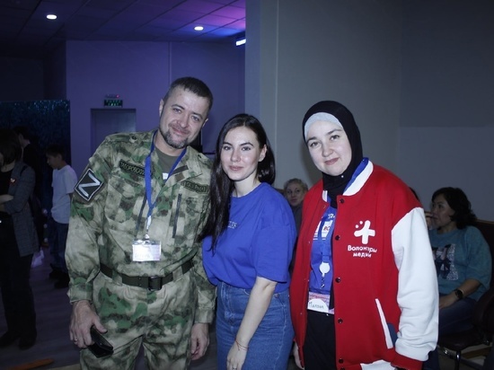 Лучших волонтеров Ямала наградили в Тазовском за вклад в добровольчество
