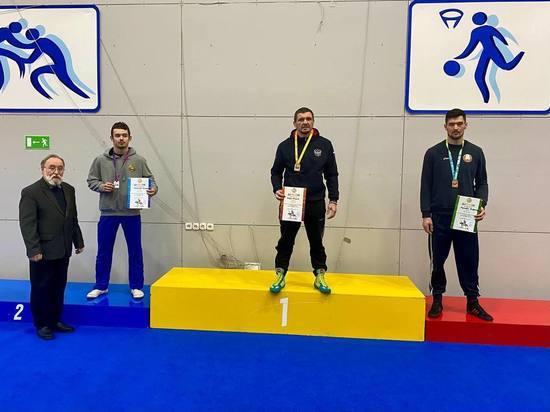 Борец с Ямала завоевал золото на открытом кубке в Минске