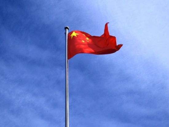 Reuters: из-за протестов в Китае начали падать цены на акции и сырье
