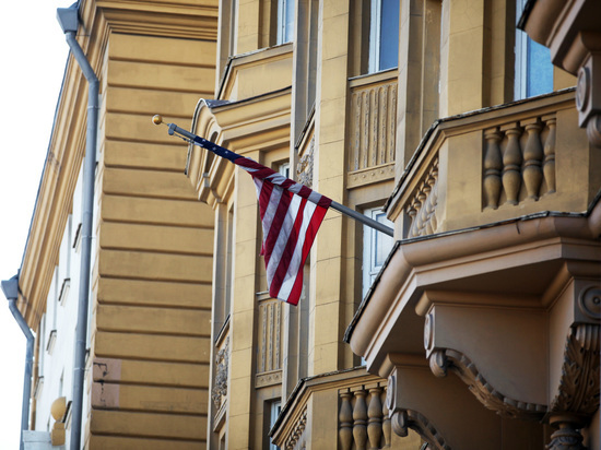 Поверенная США Руд: для Байдена важно, чтобы посольство в РФ работало