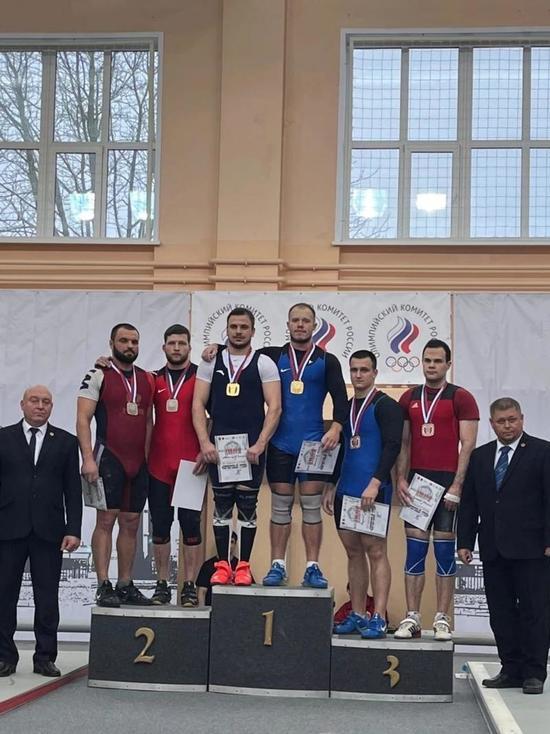 Тяжелоатлеты из Липецкой области завоевали 11 медалей на всероссийских соревнованиях