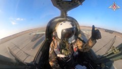 Опубликовано видео боевых вылетов Су-25: уничтожена техника ВСУ