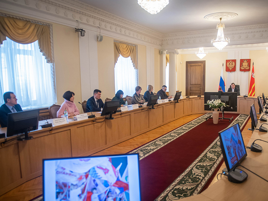 В администрации Смоленской области обсудили взаимодействие с РДДМ