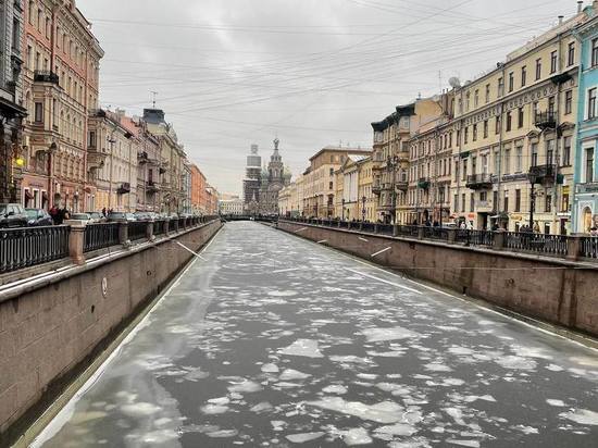 Синоптик Колесов рассказал, почему по всей России наблюдается повышенное атмосферное давление