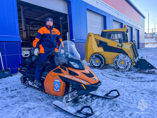 Спасатели МЧС подготовили технику к зиме на Сахалине и Курилах