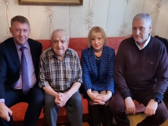 Ветеран Великой Отечественной войны Иван Романенко на Сахалине отметил 95-летний юбилей