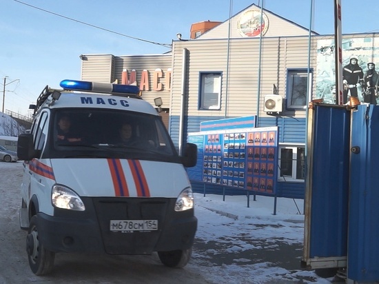 Трое детей закрылись в квартирах в Новосибирске 28 ноября