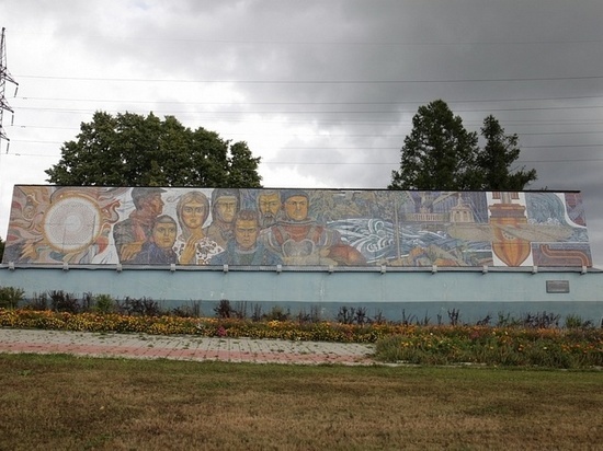 Мозаику «Покорители Оби» могут признать культурным наследием Новосибирска
