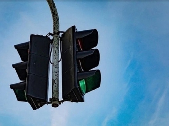 В Курске на улице Радищева светофоры перепрограммируют на «зеленую волну»