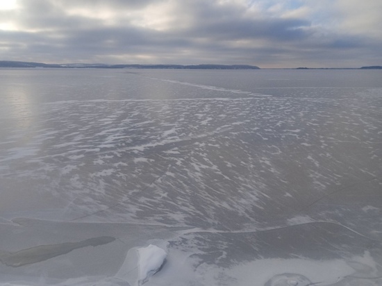 Волга в Юрино и в Звенигово по-прежнему без льда