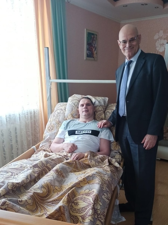В состоянии прикованного к кровати известного орловского боксёра Бойцова случились перемены