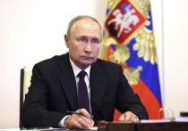Президент РФ Владимир Путин во время своего выступления на Всероссийском съезде судей призвал не забывать о правах и свободах российских граждан