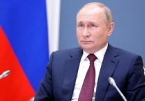 Президент Владимир Путин на Всероссийском съезде судей отметил высокую нагрузку на судебную систему
